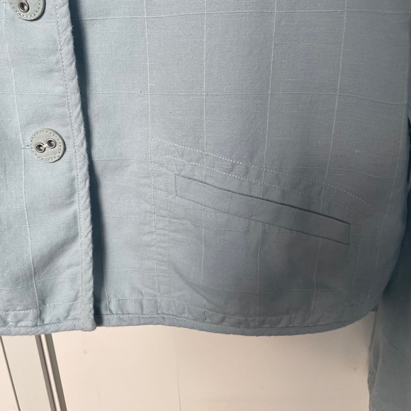 Stylish Linen Jacket by Liz Claiborne - Picture 3 of 9